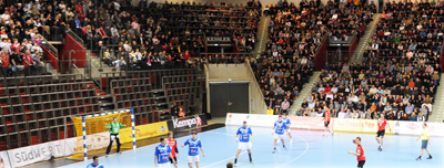arena.jpg arena.jpg